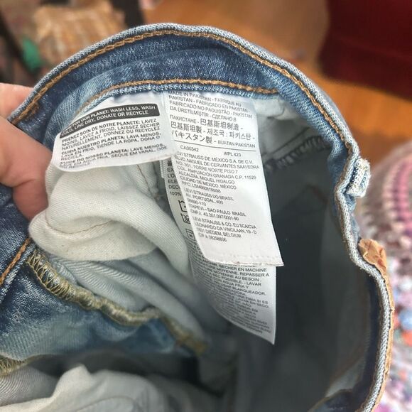 Levi's Distressed Upcycled Straight Blue Jeans 32" X 30" - Picture 8 of 16